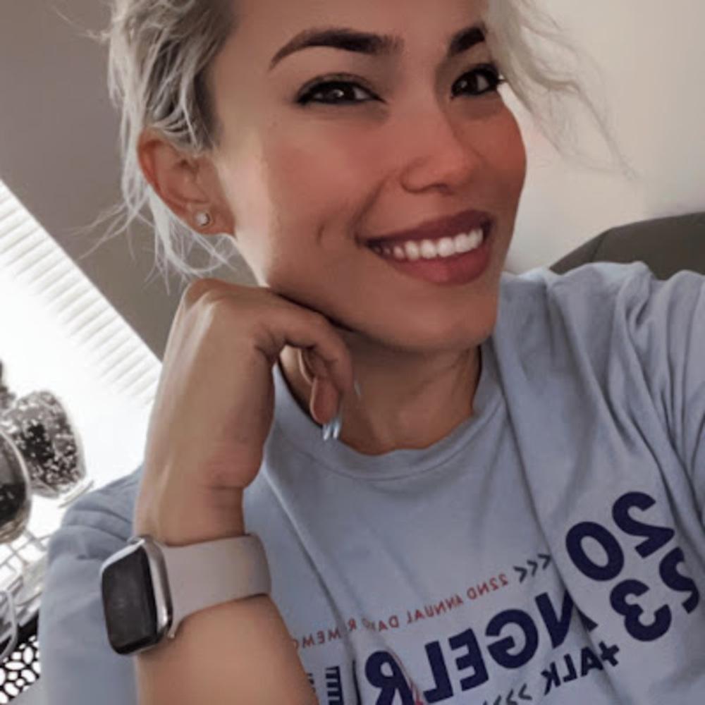 Meet your Posher, Estefania